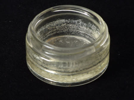 Glass jar