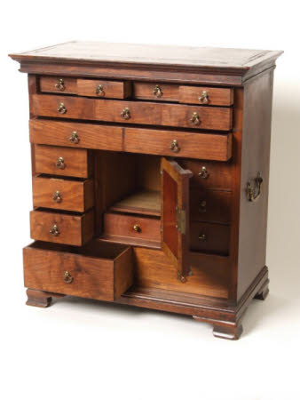 Spice cabinet
