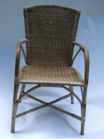 Bernard Shaw's Dryad chair used in the writing hut