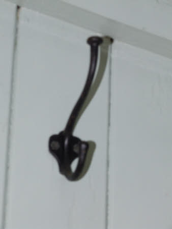 Clothes hook
