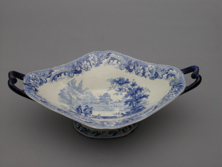 Bonbon dish