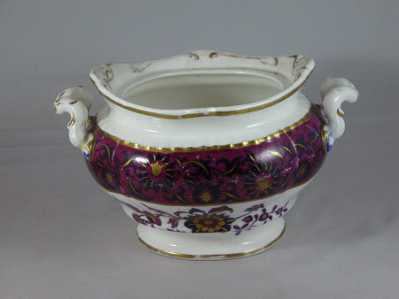 Sugar basin