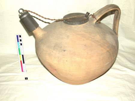 Water pot