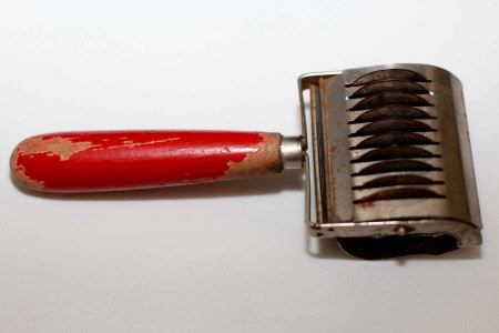 Parsley cutter