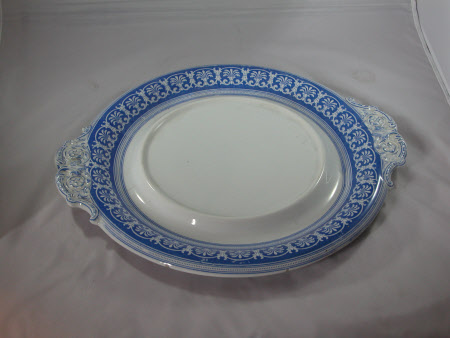 Soup tureen stand