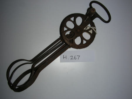 Hand whisk