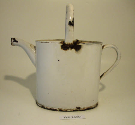 Hot water can