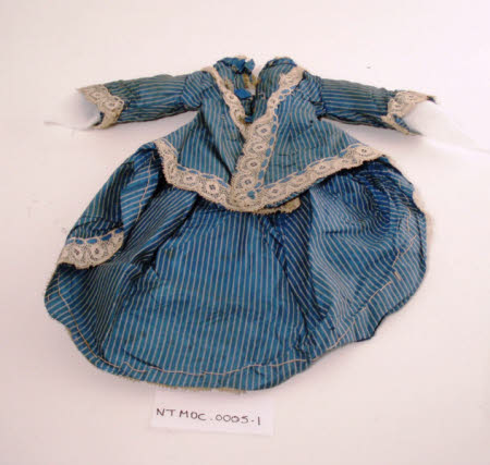 Doll's dress