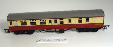 Toy train carriage