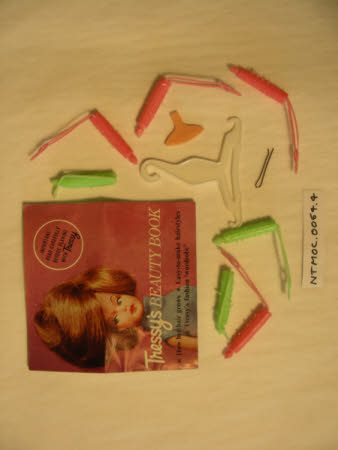 Doll's accessory