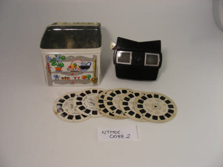 Slide viewer