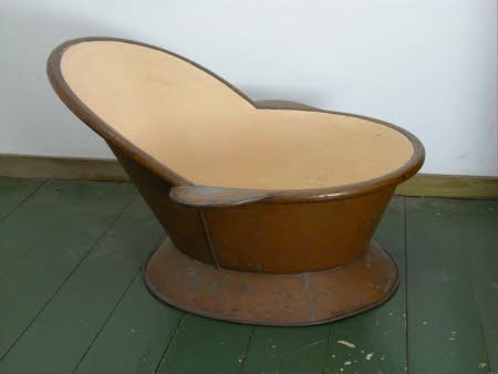 Hip bath