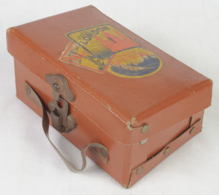 Toy suitcase