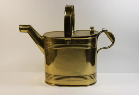 Hot water can