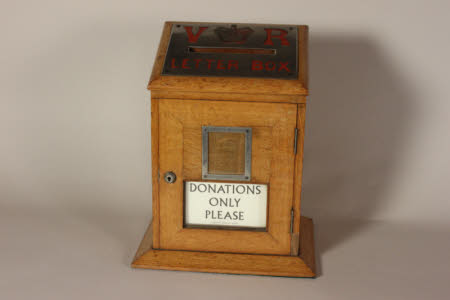 Letter box