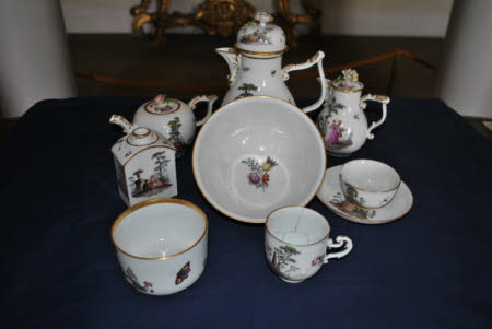 Tea and coffee service