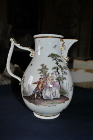 Coffee pot