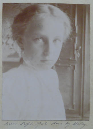 Edith Teresa Hulton, later Lady Berwick (1890-1972) - September 1902