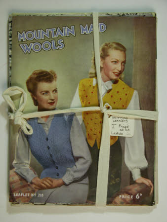 Knitting leaflet