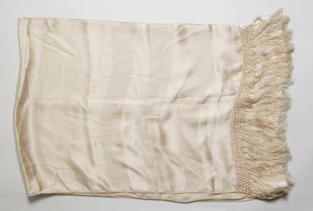 Evening stole