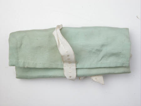 Pin case