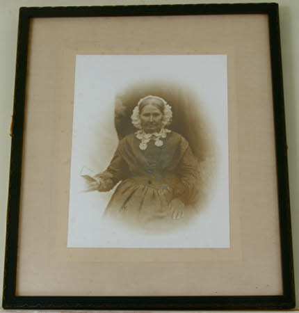 Sarah Hett, Mrs Sarah Lawton