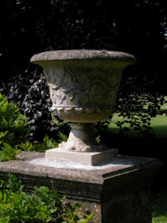 Urn