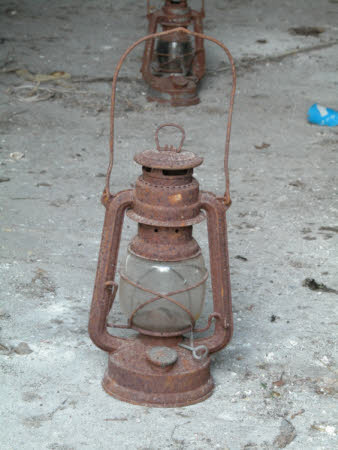 Hurricane lamp