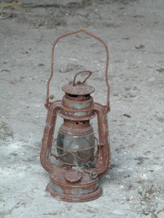 Hurricane lamp