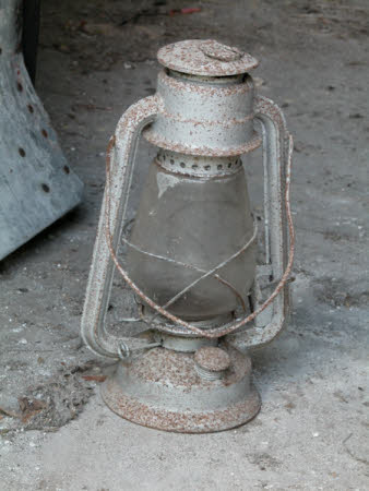 Hurricane lamp