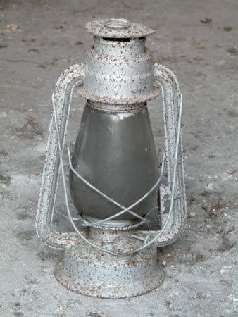 Hurricane lamp