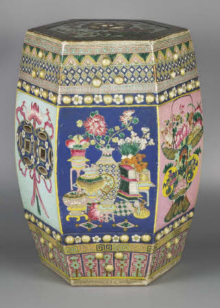Temple seat