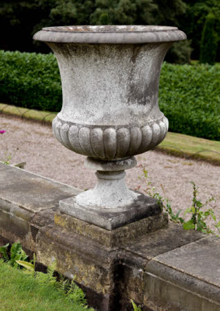 Urn