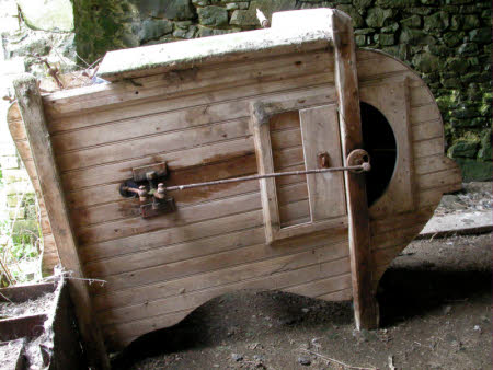 Winnowing machine