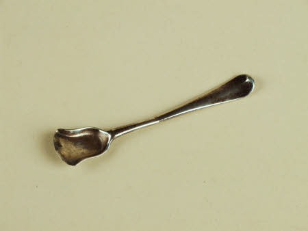 Mustard spoon