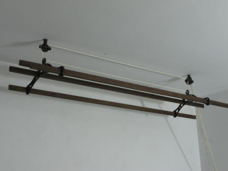 Pulley clothes airer