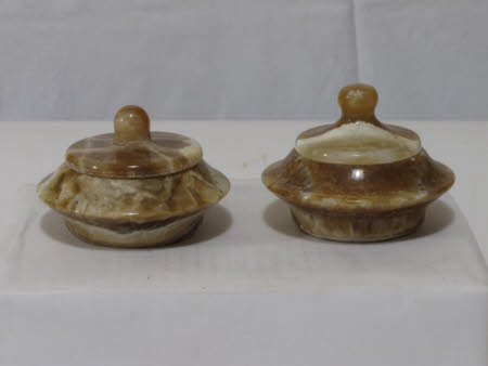 Trinket pot