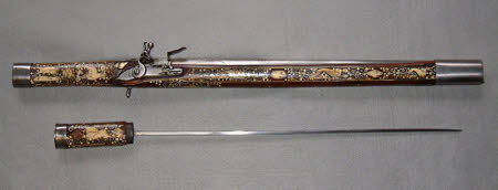Axe pistol