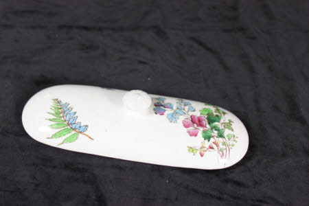 Toothbrush tray cover
