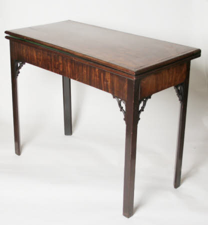 Card table