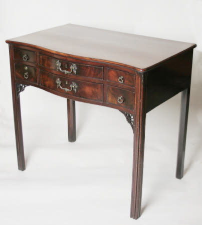 Writing table