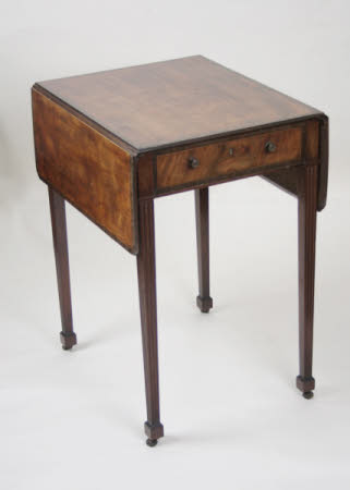 Pembroke table