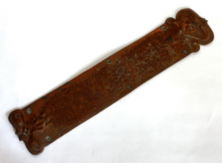 Door plate