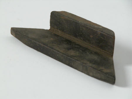 Mitre block