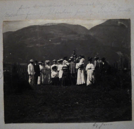 Hulton, Moschini and Albertoni families with Louise Kinsella in Bruneck, Italy - August 1907