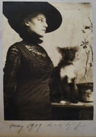Edith Teresa Hulton, later Lady Berwick (1890-1972) - May 1909