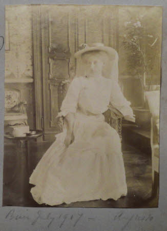 Edith Teresa Hulton, later Lady Berwick (1890-1972) - July 1907
Augusto