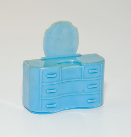 Doll's house dressing table