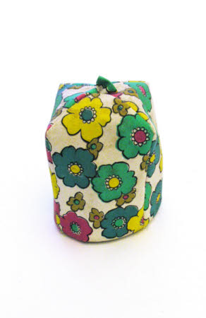 Egg cosy