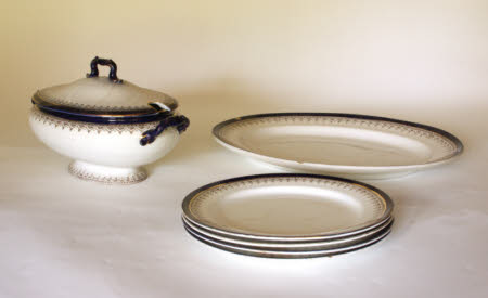 Part dinner service